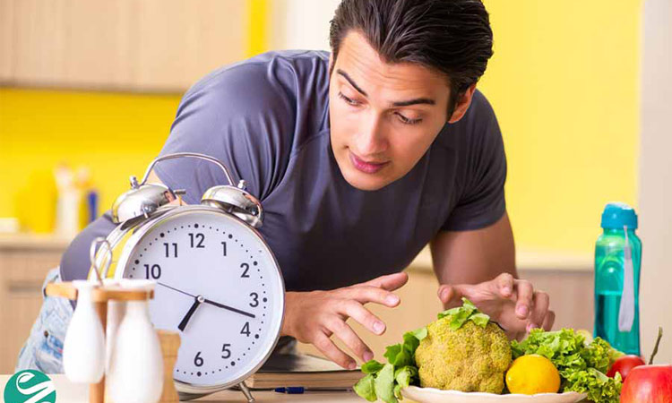 رژیم فستینگ چیست و آیا واقعا باعث چربی سوزی می شود؟ 1 رژیم فستینگ چیست و آیا واقعا باعث چربی سوزی می شود؟